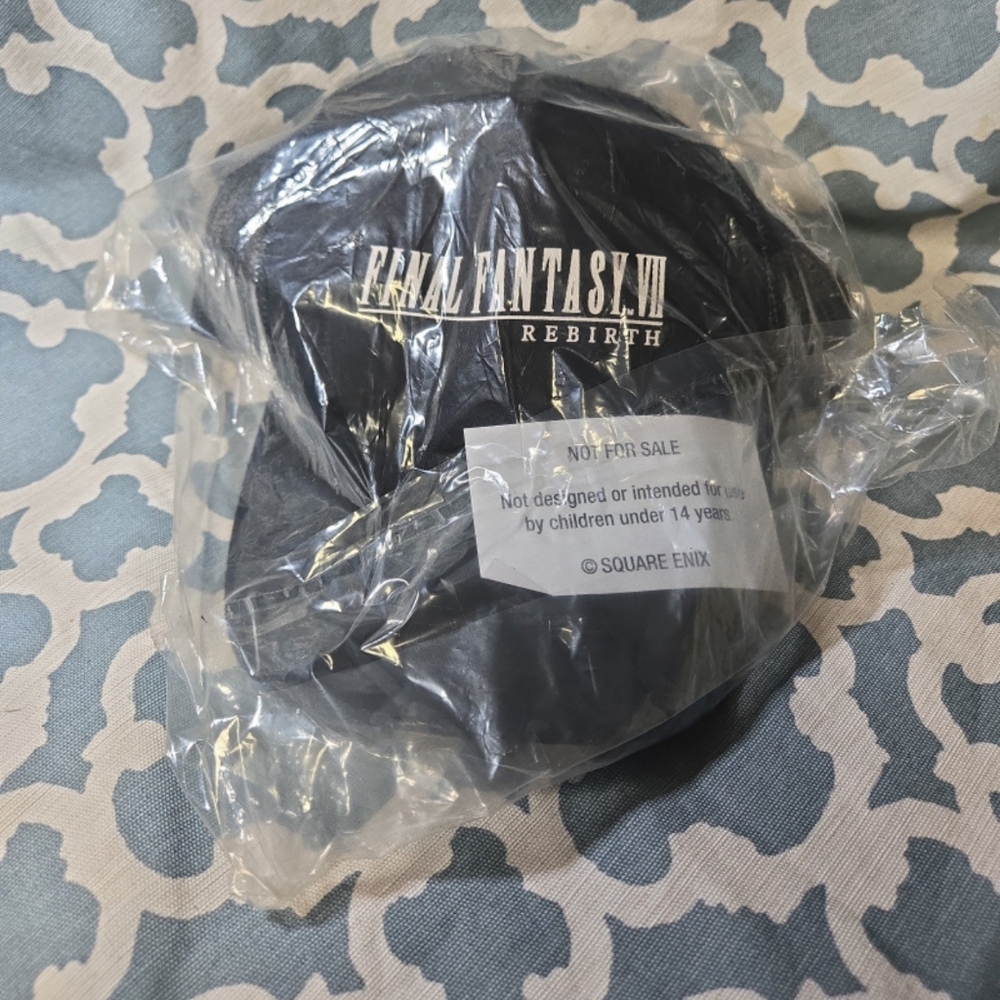 NEW FINAL FANTASY VII REBIRTH ADVERTISEMENT  BLACK SNAPBACK HAT